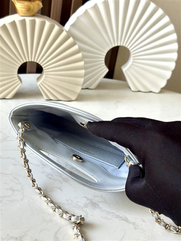 2026131221458325 570